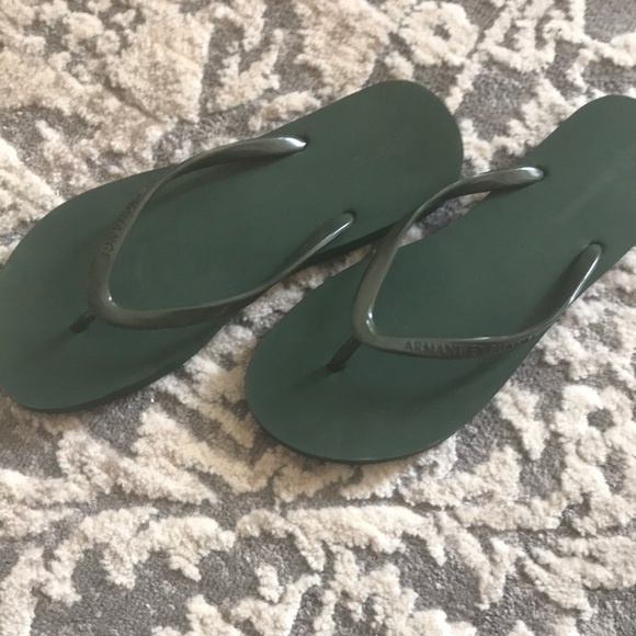 Armani Exchange Green Flip Flops - Picture 3 of 9